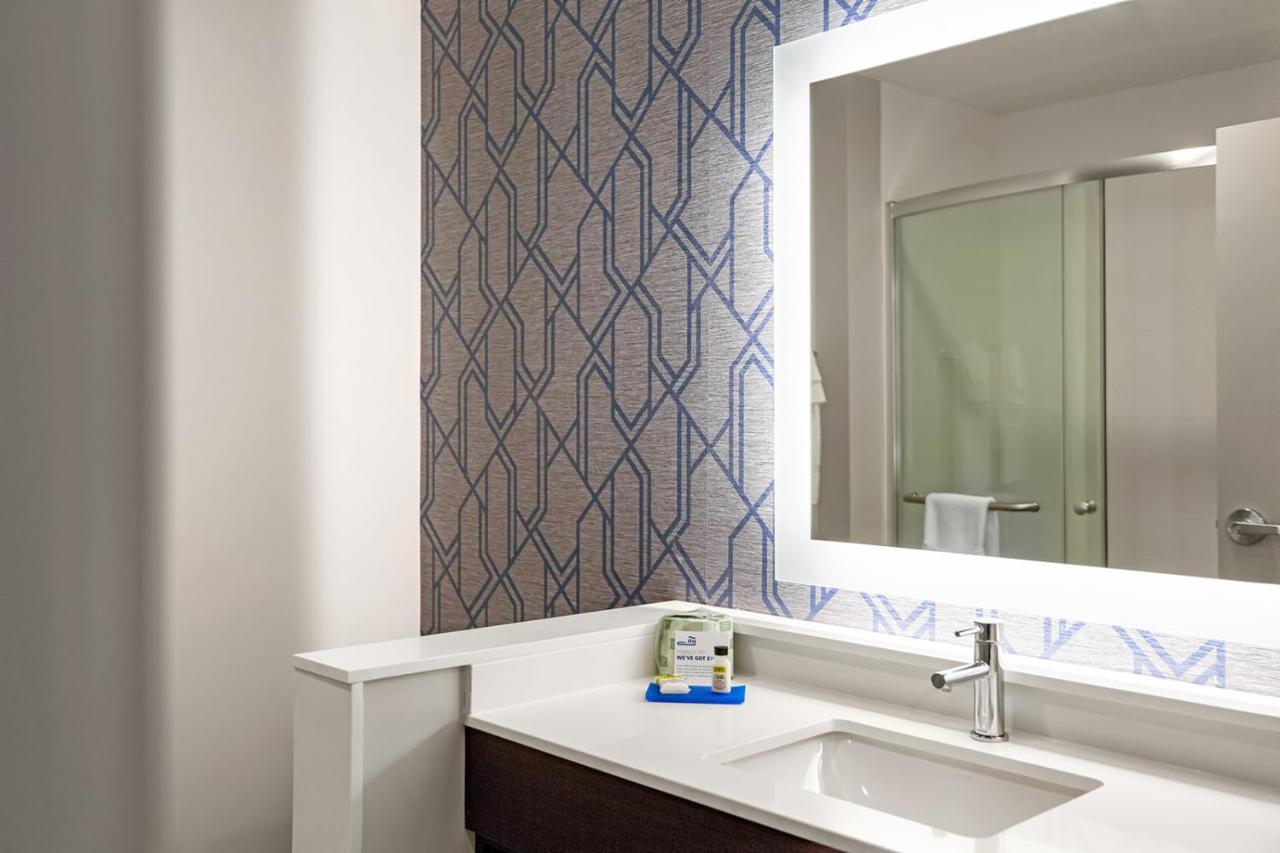 Holiday Inn Express & Suites Sanford - Lake Mary By Ihg מראה חיצוני תמונה