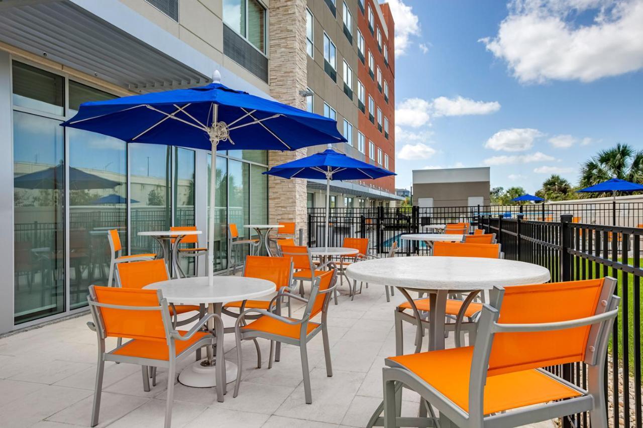 Holiday Inn Express & Suites Sanford - Lake Mary By Ihg מראה חיצוני תמונה