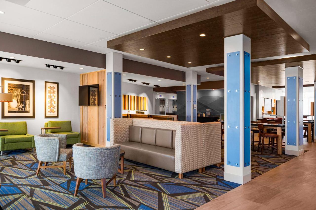 Holiday Inn Express & Suites Sanford - Lake Mary By Ihg מראה חיצוני תמונה
