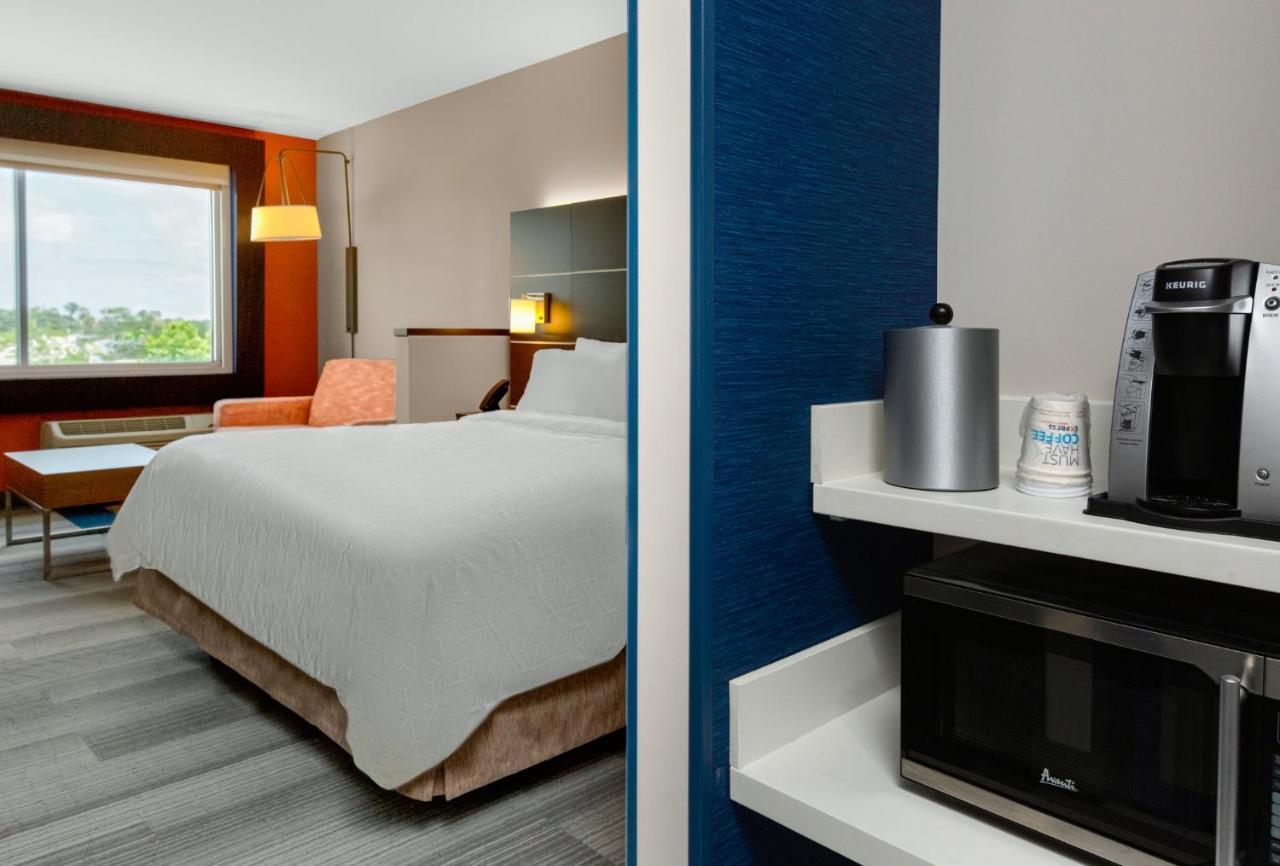 Holiday Inn Express & Suites Sanford - Lake Mary By Ihg מראה חיצוני תמונה